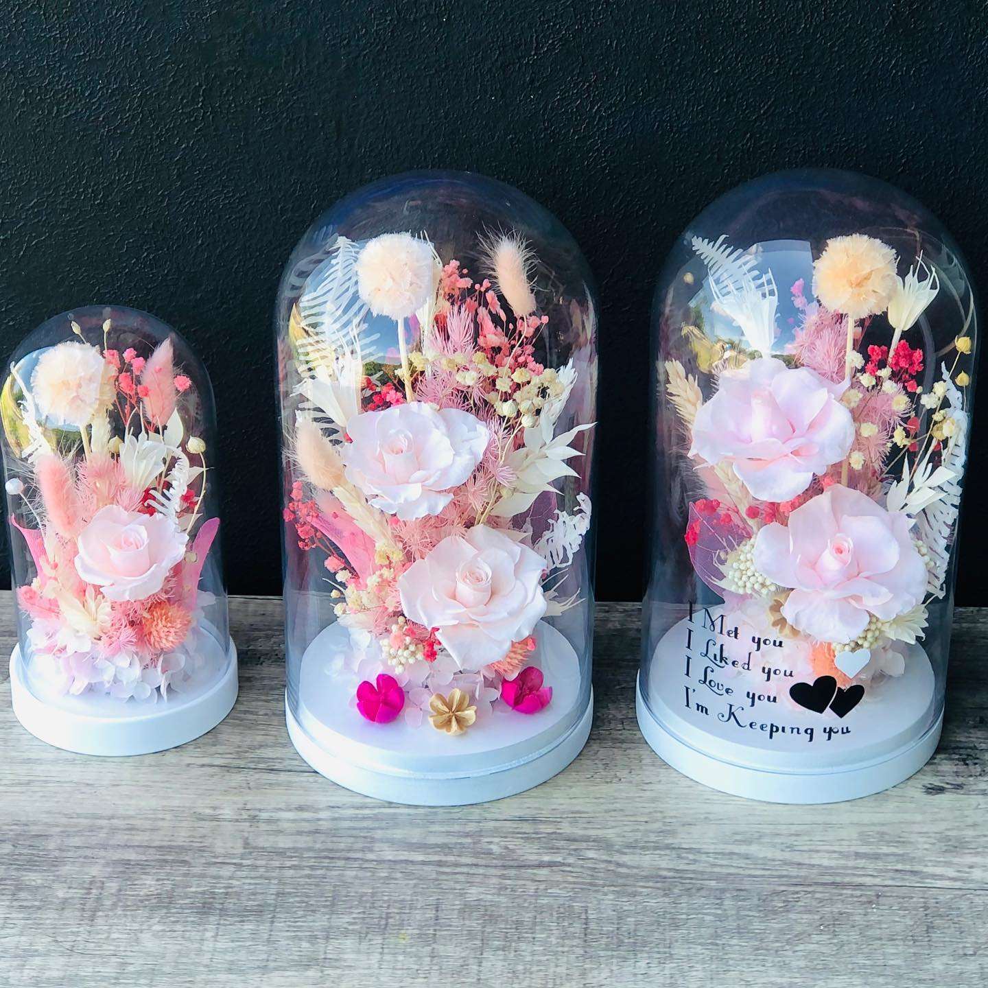 Delight your special someone with our unique, customizable glass domes - perfect for capturing the beauty of a special moment! Working with our experienced team, you can craft a one-of-a-kind dome that will send your message loud and clear. Make your heart's desire come to life - hit us up now!